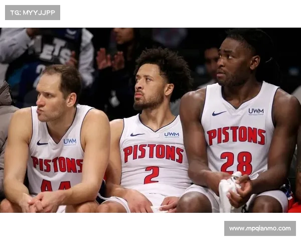 NBA强强对话：超级巨星对决，谁能在季后赛中笑到最后